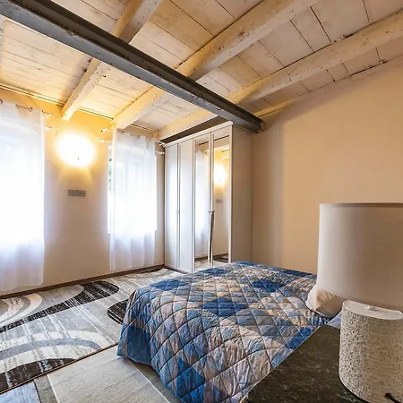 Lägenhet Dimora Gaon Casa Aureus Ideale Per Famiglie