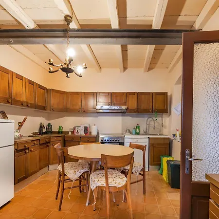 Lägenhet Dimora Gaon Casa Aureus Ideale Per Famiglie